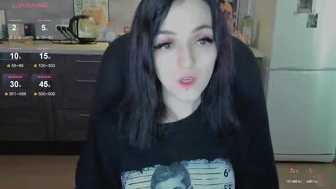 Snapshot of lina_tyaan chatting on October 2025 08:20:01 AM Lina 3 1715622743 online show from October 2025 08:20:01 AM