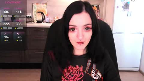 Snapshot of lina_tyaan chatting on October 2025 08:17:01 AM Lina 3 1715622743 online show from October 2025 08:17:01 AM