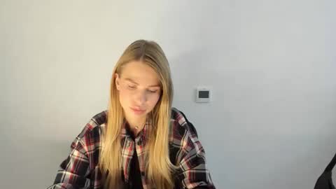 Snapshot of linabey chatting on October 2025 01:22:02 PM linabey online show from October 2025 01:22:02 PM