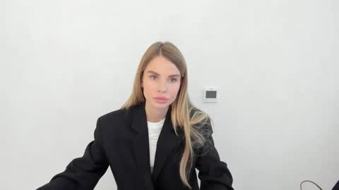 Snapshot of linabey chatting on October 2025 02:05:01 PM linabey online show from October 2025 02:05:01 PM