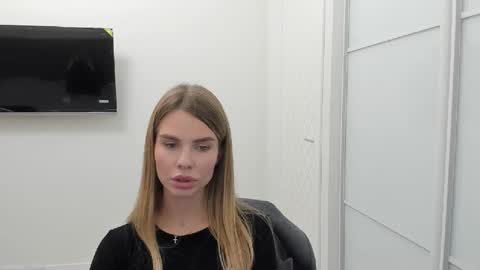 Snapshot of linabey chatting on October 2025 01:26:02 PM linabey online show from October 2025 01:26:02 PM