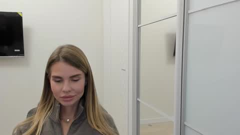 Snapshot of linabey chatting on October 2025 03:24:01 PM linabey online show from October 2025 03:24:01 PM