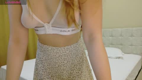 Snapshot of linajill chatting on November 2025 01:49:02 AM Anna online show from November 2025 01:49:02 AM