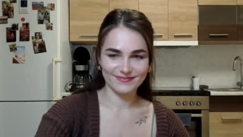 Snapshot of linda_aa chatting on October 2025 05:01:01 PM Linda online show from October 2025 05:01:01 PM