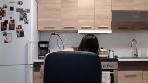 Snapshot of linda_aa chatting on October 2025 08:10:01 PM Linda online show from October 2025 08:10:01 PM