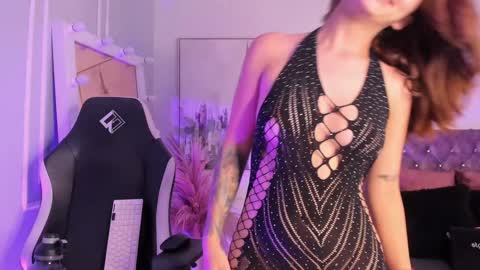 linda_caroline online show from January 2025 02:58:01 AM