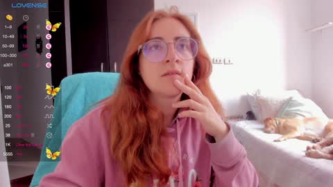 Snapshot of linda_giggle chatting on February 2025 02:55:02 PM Giggles online show from February 2025 02:55:02 PM