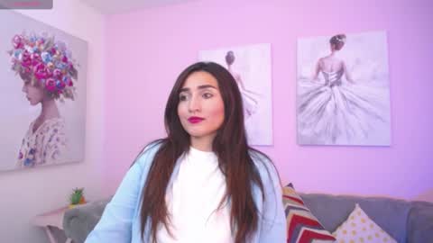 Maria Paula online show from March 2025 12:23:01 PM