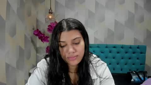 Snapshot of lindabreexlove chatting on October 2025 12:29:01 PM online show from October 2025 12:29:01 PM