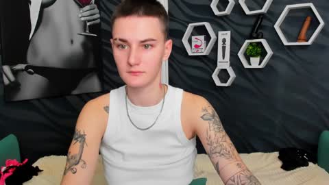 lindabryantt online show from February 2025 07:24:02 AM