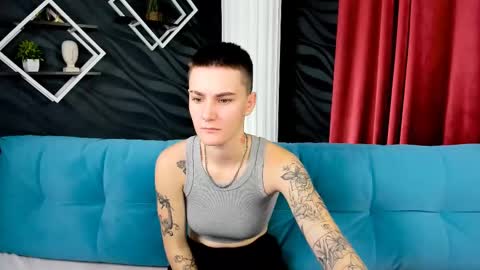 lindabryantt online show from February 2025 10:05:02 AM