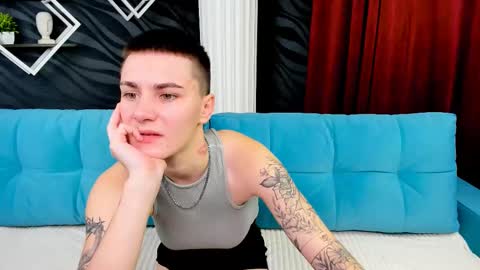 lindabryantt online show from February 2025 06:07:01 AM