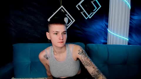 lindabryantt online show from March 2025 03:24:01 AM