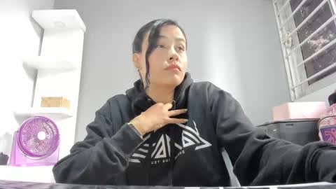 Lindsy online show from September 2025 01:05:01 PM