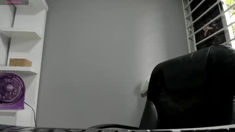 Lindsy online show from October 2025 03:53:01 PM