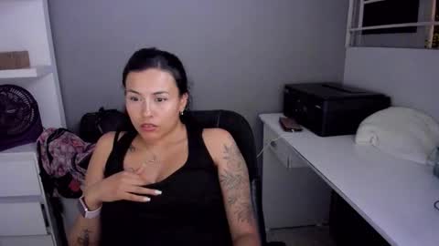 Lindsy online show from October 2025 12:44:02 AM