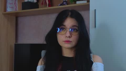 lingralbovsky online show from September 2025 06:18:01 PM