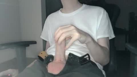 Snapshot of liocious98 chatting on October 2025 04:57:01 PM liocious98 online show from October 2025 04:57:01 PM