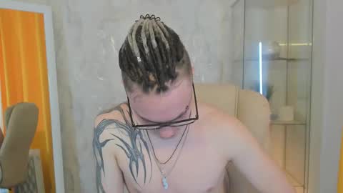 lipethan online show from September 2025 02:51:01 PM