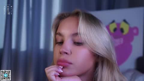 Amelia online show from September 2025 01:11:01 AM