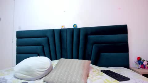 Snapshot of lisa_white_ chatting on February 2025 10:03:02 PM lisa white online show from February 2025 10:03:02 PM