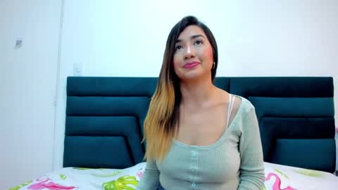 Snapshot of lisa_white_ chatting on March 2025 09:31:02 PM lisa white online show from March 2025 09:31:02 PM