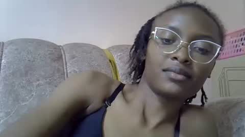 Lisaally online show from September 2025 11:41:02 PM