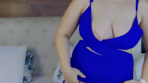 Snapshot of lisamaze chatting on January 2025 07:21:01 PM SofiaHanson online show from January 2025 07:21:01 PM