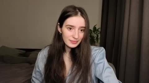 Lisa online show from November 2025 09:09:01 PM