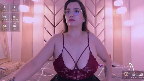 liss_bela online show from November 2025 11:26:02 PM