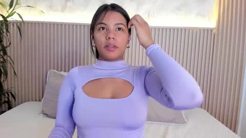 Liss online show from October 2025 03:33:02 PM