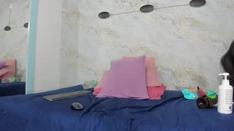 Lisa online show from December 2024 06:06:01 AM