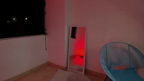 Snapshot of litlle_danni chatting on October 2025 12:41:02 AM Danni online show from October 2025 12:41:02 AM