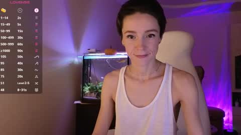 Snapshot of litllle_alis_a chatting on November 2025 09:09:01 PM Alisa online show from November 2025 09:09:01 PM