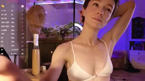 Snapshot of litllle_alis_a chatting on November 2025 04:29:02 PM Alisa online show from November 2025 04:29:02 PM