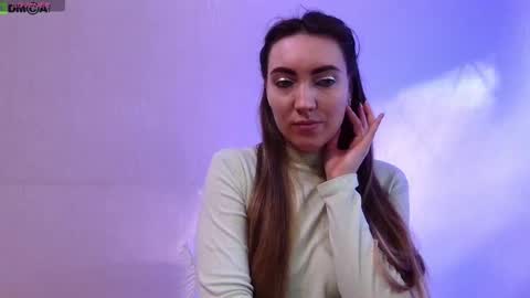 Snapshot of little___angell chatting on October 2025 12:28:02 PM Tina online show from October 2025 12:28:02 PM