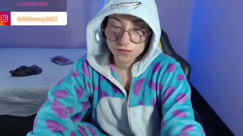  AMY  online show from January 2025 06:14:01 PM