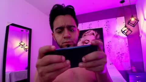 Alan  online show from January 2025 08:32:02 AM