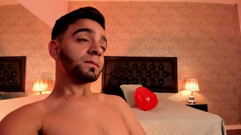 Alan  online show from February 2025 09:03:01 AM