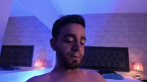 Alan  online show from February 2025 05:19:02 AM