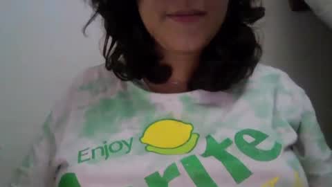 Snapshot of little_anef chatting on December 2024 05:17:01 AM little_anef online show from December 2024 05:17:01 AM