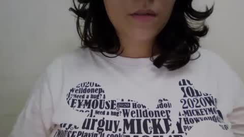 Snapshot of little_anef chatting on January 2025 03:43:01 AM little_anef online show from January 2025 03:43:01 AM