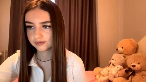 Snapshot of little_anioneta chatting on October 2025 02:41:02 AM Catherine online show from October 2025 02:41:02 AM