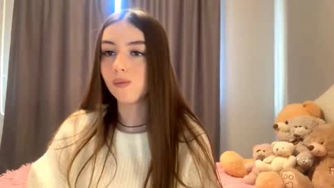 Snapshot of little_anioneta chatting on October 2025 03:18:02 AM Catherine online show from October 2025 03:18:02 AM