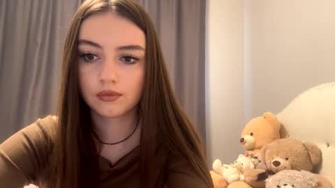 Snapshot of little_anioneta chatting on October 2025 03:21:02 AM Catherine online show from October 2025 03:21:02 AM