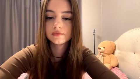 Snapshot of little_anioneta chatting on November 2025 02:22:02 AM Catherine online show from November 2025 02:22:02 AM