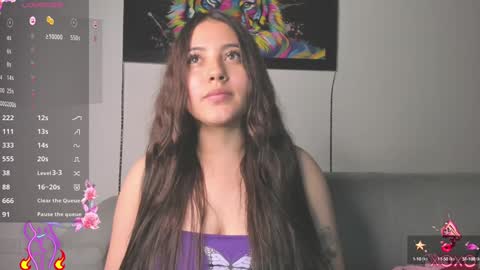 Snapshot of little_caro13 chatting on December 2024 11:39:02 PM Independent model carolina online show from December 2024 11:39:02 PM