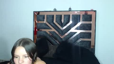 Snapshot of little_cataleya chatting on January 2025 06:02:01 AM Hi im Cataleya online show from January 2025 06:02:01 AM