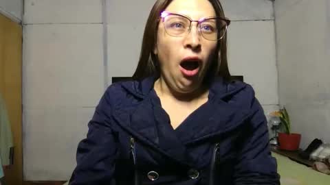 Snapshot of little_devil_diablita90 chatting on October 2025 02:06:01 AM Diablita online show from October 2025 02:06:01 AM