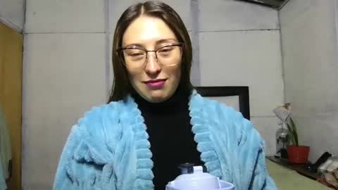 Snapshot of little_devil_diablita90 chatting on October 2025 01:14:02 AM Diablita online show from October 2025 01:14:02 AM